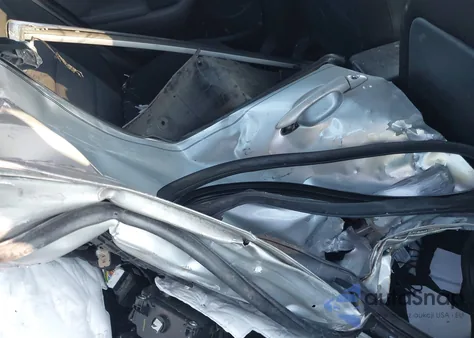 2018 Kia Forte Lx z USA, uszkodzony, nr VIN 3KPFK4A76JE205449